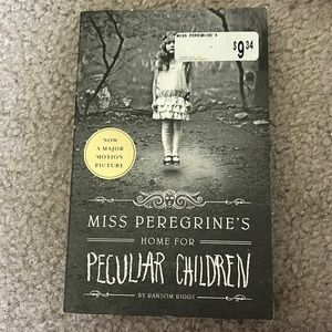 Miss peregrines home for peculiar children by Ransom Riggs
